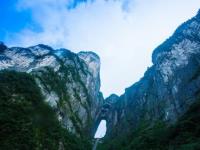 天门山景色：自然与传说的绝美融合