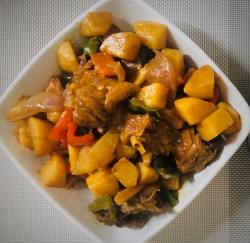 咖喱鸡肉土豆的做法：简单又美味的家常菜