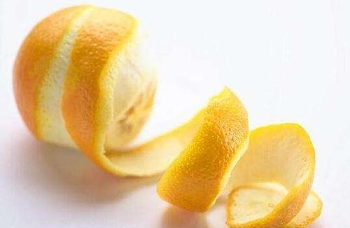 柚子皮：天然良药的宝库，多功能用途详解